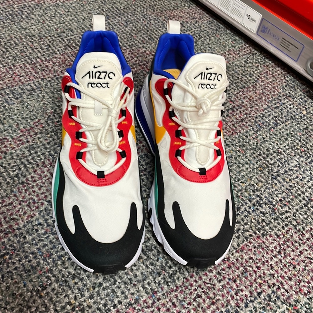 Nike